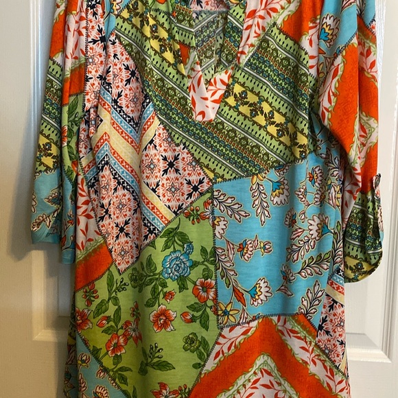 Top - Picture 1 of 6